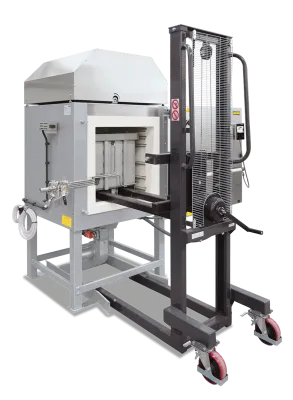 LH216_12 mit Begasungskasten_Chargierwagen.png